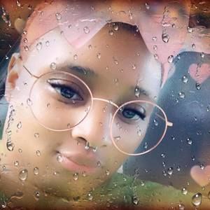 Meet your Posher, Vangie